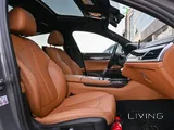 BMW 730Li. 2020