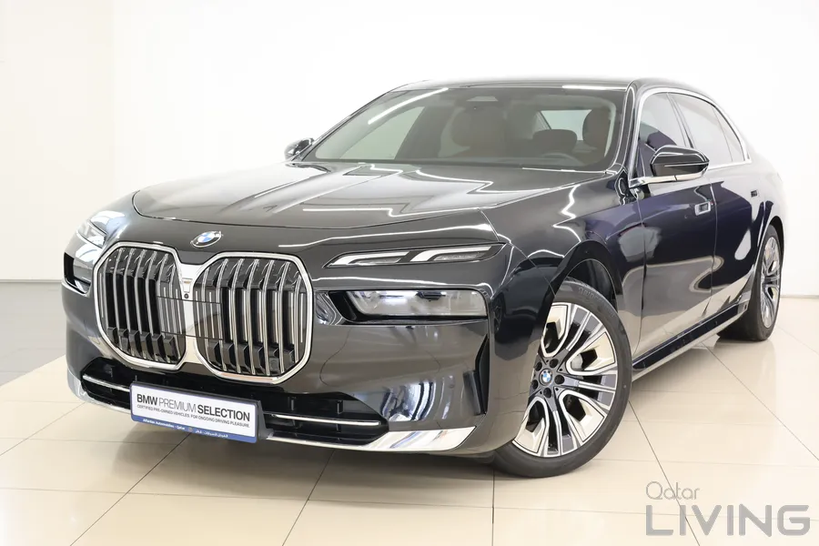 بي إم دبليو 7 Series 2025 — QatarLiving