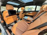 BMW 750 Li 2016 V8