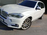 كامل الرفاهيه سيارة الفخامة جاهز للقيادة BMW X5 