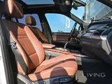 BMW X5 35i. Model 2012.