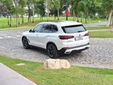 BMW X5 40i