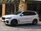 BMW X5 M50i