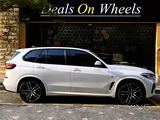 BMW X5 M50i