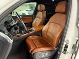 BMW X7 2021