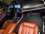 BMW X7 M50i