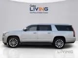 Cadillac Escalade ESV 2018 V8