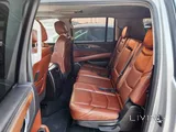 Cadillac Escalade ESV 2018 V8