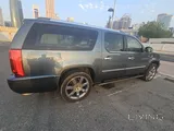 Cadillac Escalade ESV Model 2009 6200CC
