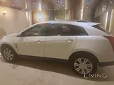 كاديلاك إس آر إكس 2012