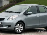 Toyota Yaris headlight and mirrors