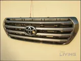 LAND CRUISER GRILL (2008 - 2015)