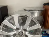 LC 200 Rims 18” with bolts