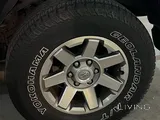 FJ Cruiser rims with tyres