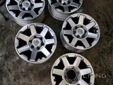 FJ Cruiser rims with tyres