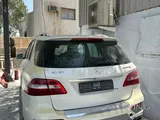 Mercedes Benz cars for spare parts 