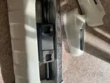 LC200 - 2010 VXR usedFront body parts for sale with cheep negotiable price