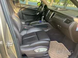 Carbon fiber, V6 Macan
