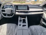 Chery Arrizo 8  - Super Hybrid   / 1.5 L Turbo