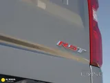 Chevrolet Silverado RST