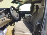 Chevrolet suburban LS