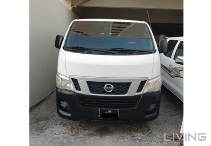 Nissan Urvan  2015