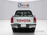 Toyota Hilux Standard 2023