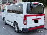 Hiace seat 2016