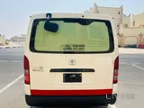 TOYOTA HIACE CHILLER 2023
