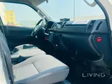 TOYOTA HIACE CHILLER 2023