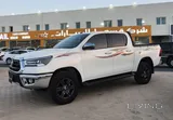 Toyota Hilux SR5 2025