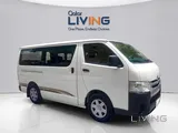 Toyota Hi-Ace 2016