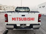 Mitsubishi L200 4/2WD