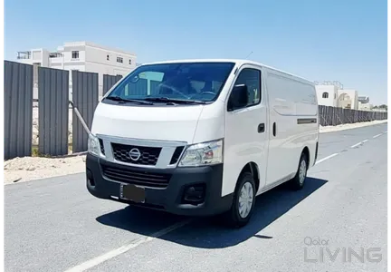 Nissan Urvan  2015