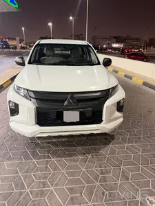 ميتسوبيشي إل 2 ألف  2021