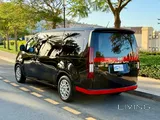 HUYNDAI STARIA 2025