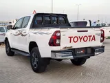 Toyota Hilux SR5 2025