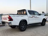 Toyota Hilux SR5 2025