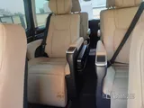 Toyota Granvia 2024