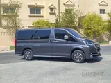 Toyota Granvia 2024