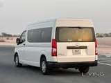 Toyota Hi-Ace 2022 V6