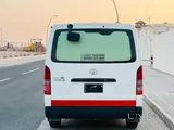 TOYOTA HI ACE V4 2022