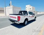 NISSAN NAVARA