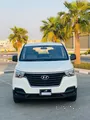 HYUNDAI H1