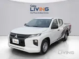 Mitsubishi L200 2023 V2 