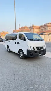Nissan Urvan  2015