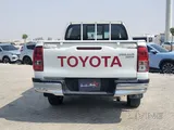 2022 Toyota Hilux SR5