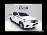 Toyota Hilux SR5 2025