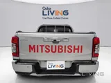 Mitsubishi L200 2020 V4