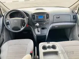 HYUNDAI H1